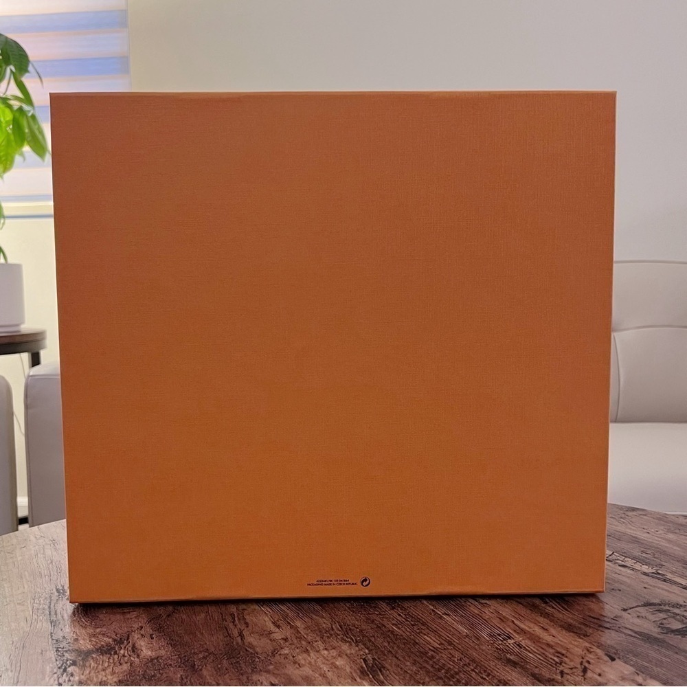 LOUIS VUITTON Orange Storage Gift Box 010L - Picture 2 of 7
